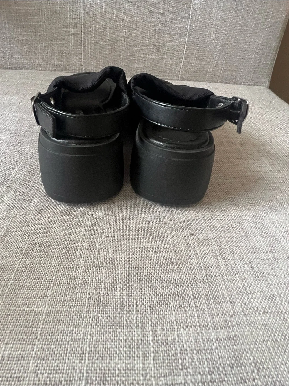 Steve Madden 90s chunky girls Black Elastic Slide Sandals w/strap, size 13